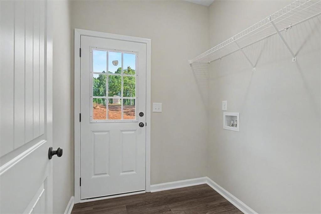 201 Loftis Road Property Photo 18
