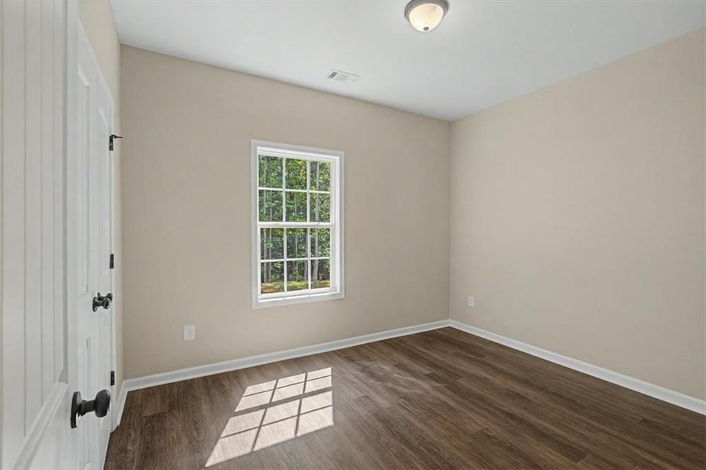201 Loftis Road Property Photo 26