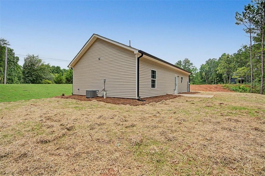 201 Loftis Road Property Photo 29