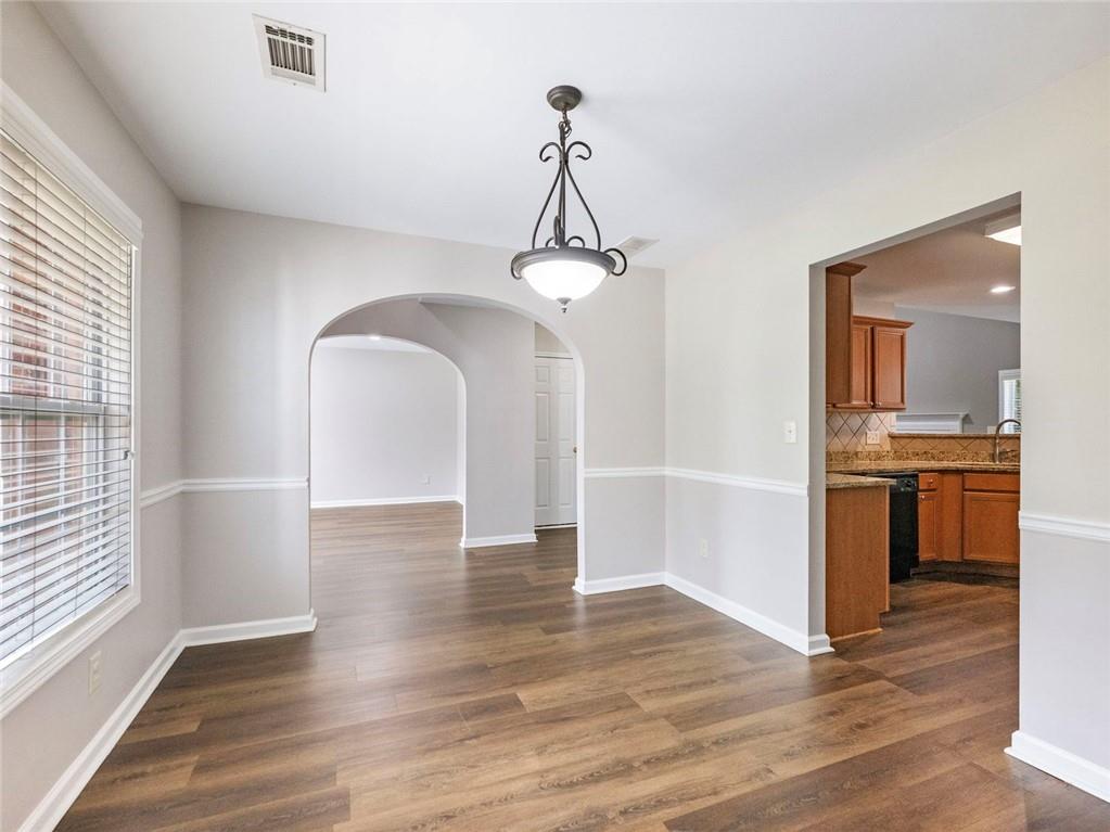 7807087 Property Photo 5