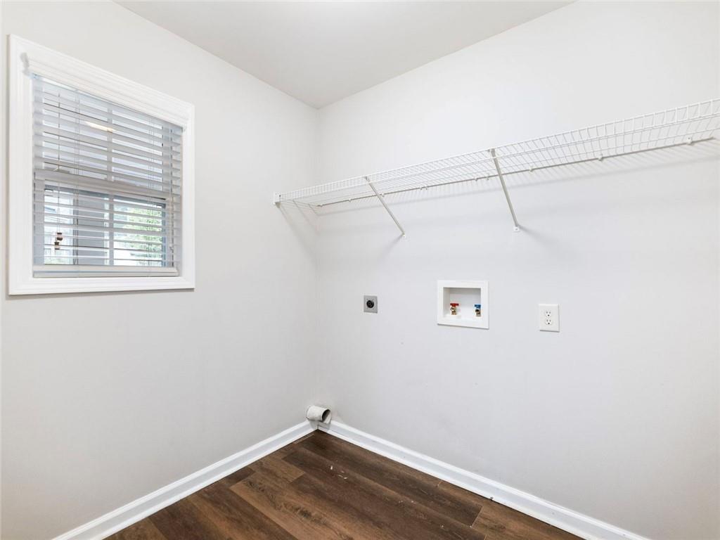 7807087 Property Photo 21
