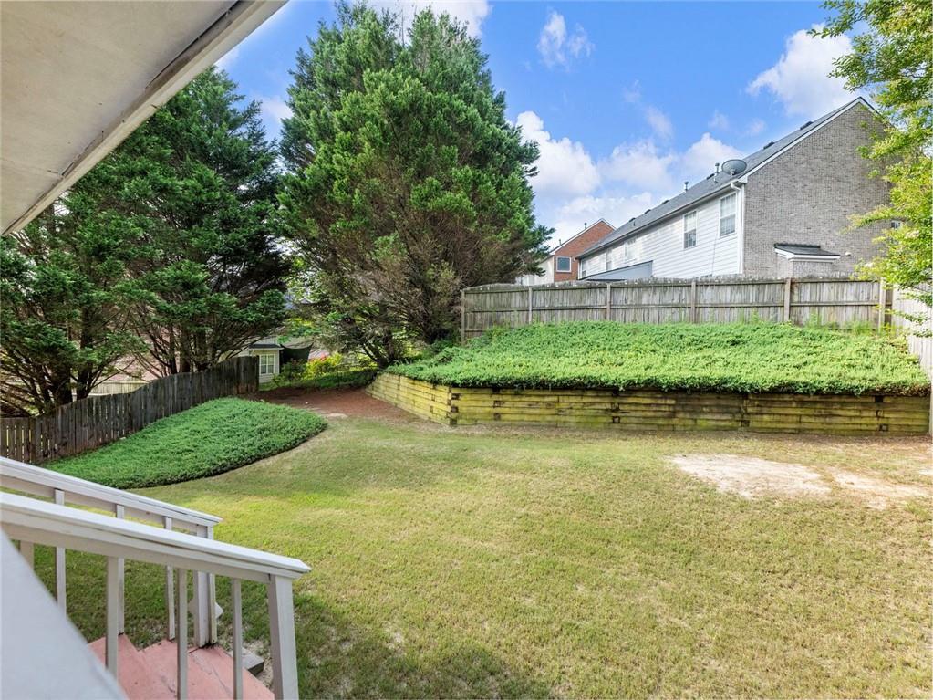 7807087 Property Photo 24