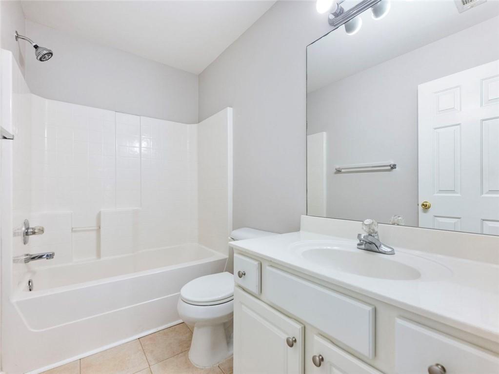 7807087 Property Photo 30