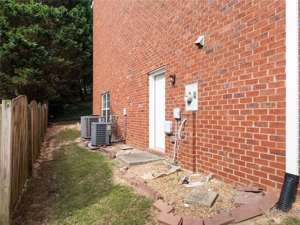 7807087 Property Photo 56