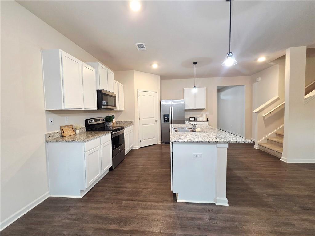 306 Walnut Grove Way Property Photo 9