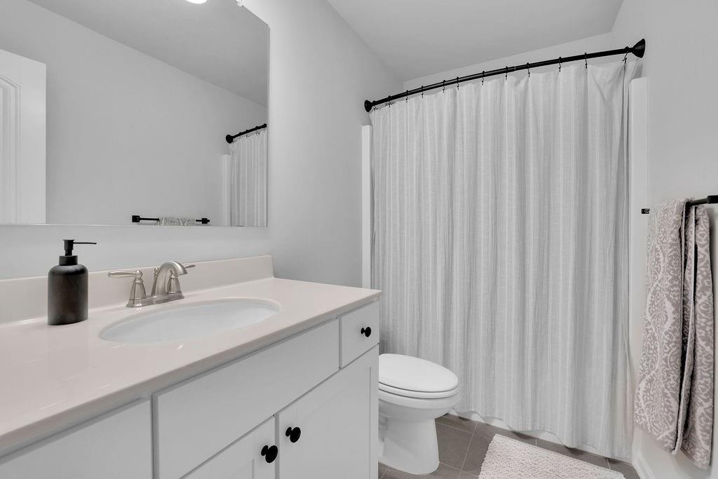 400 Wellgreen Drive Property Photo 22