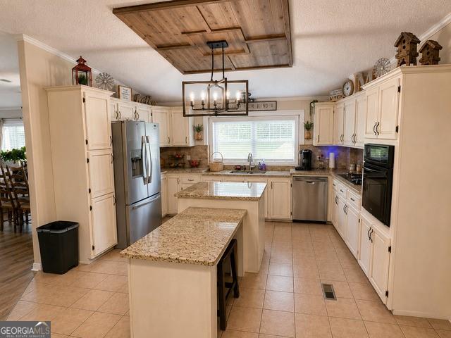 37 Elliott Road Property Photo 14