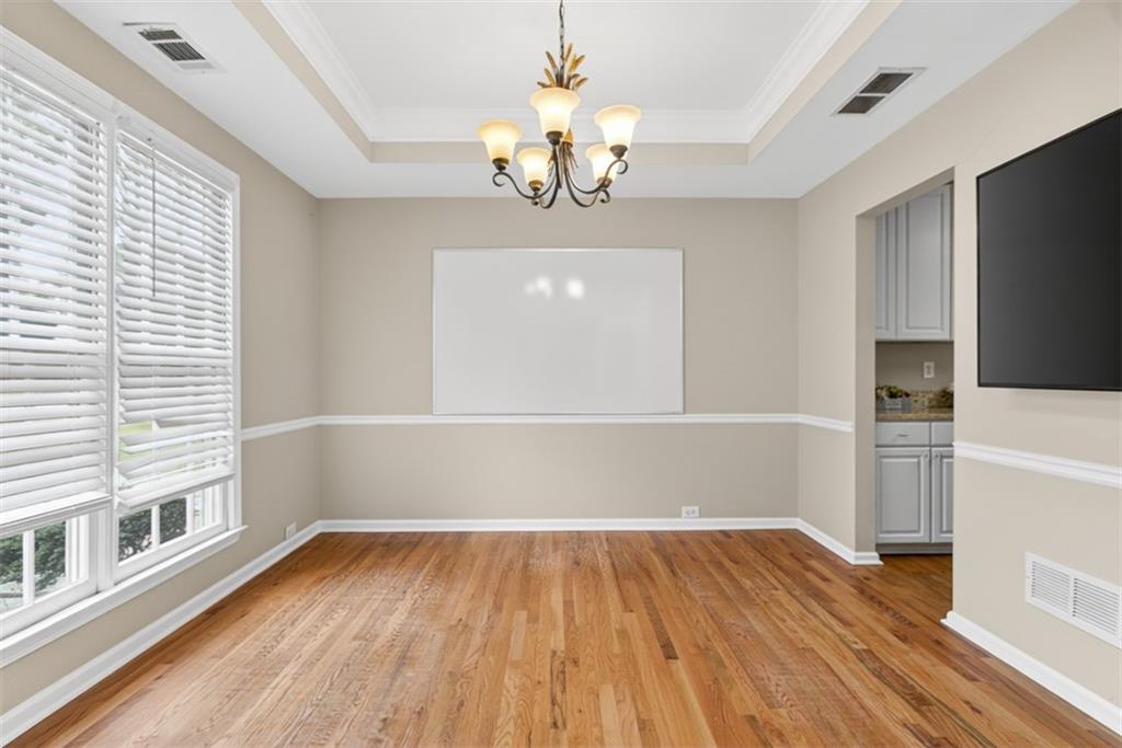 320 Wynstone Way Property Photo 3
