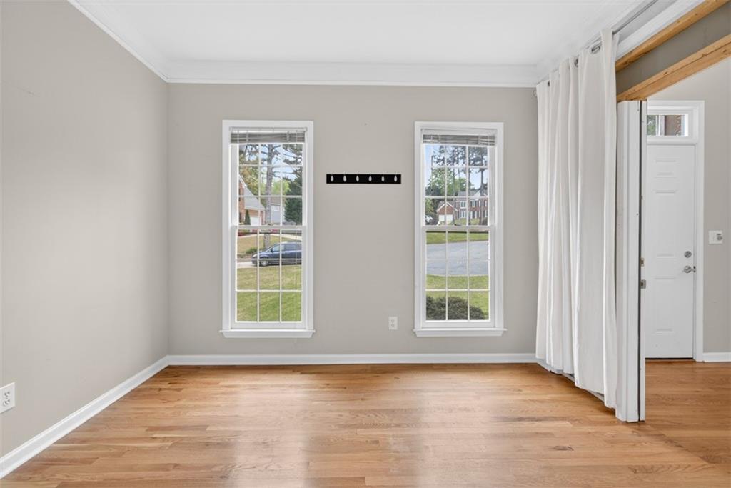 320 Wynstone Way Property Photo 5