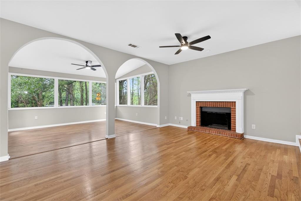 320 Wynstone Way Property Photo 7