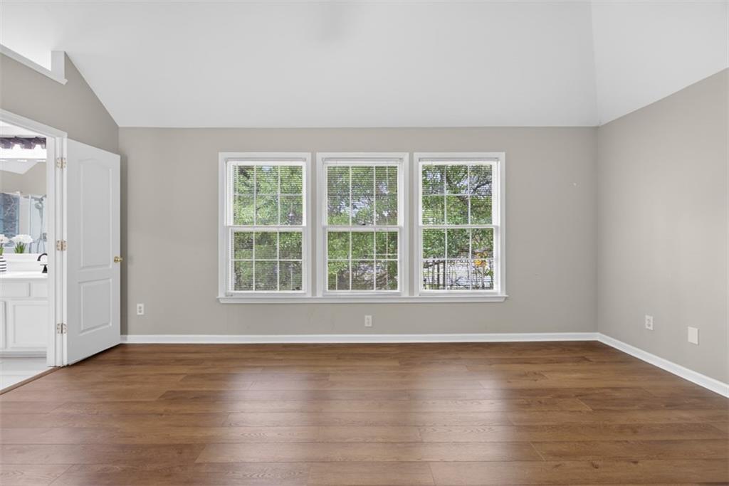 320 Wynstone Way Property Photo 21