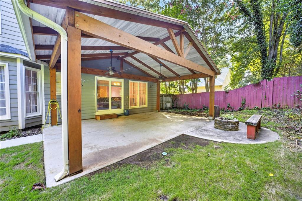 206 Comstock Court Property Photo 37