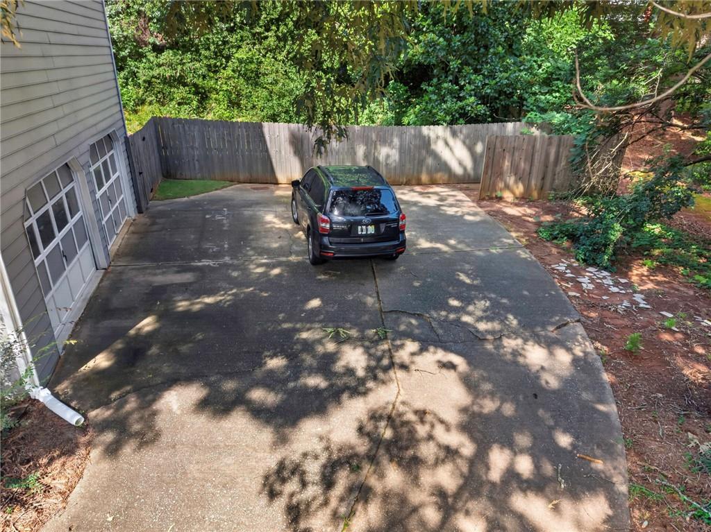 206 Comstock Court Property Photo 42