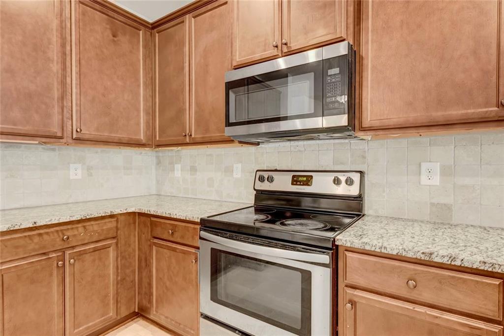 2540 Trelipe Drive Property Photo 11