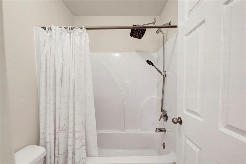 2540 Trelipe Drive Property Photo 27