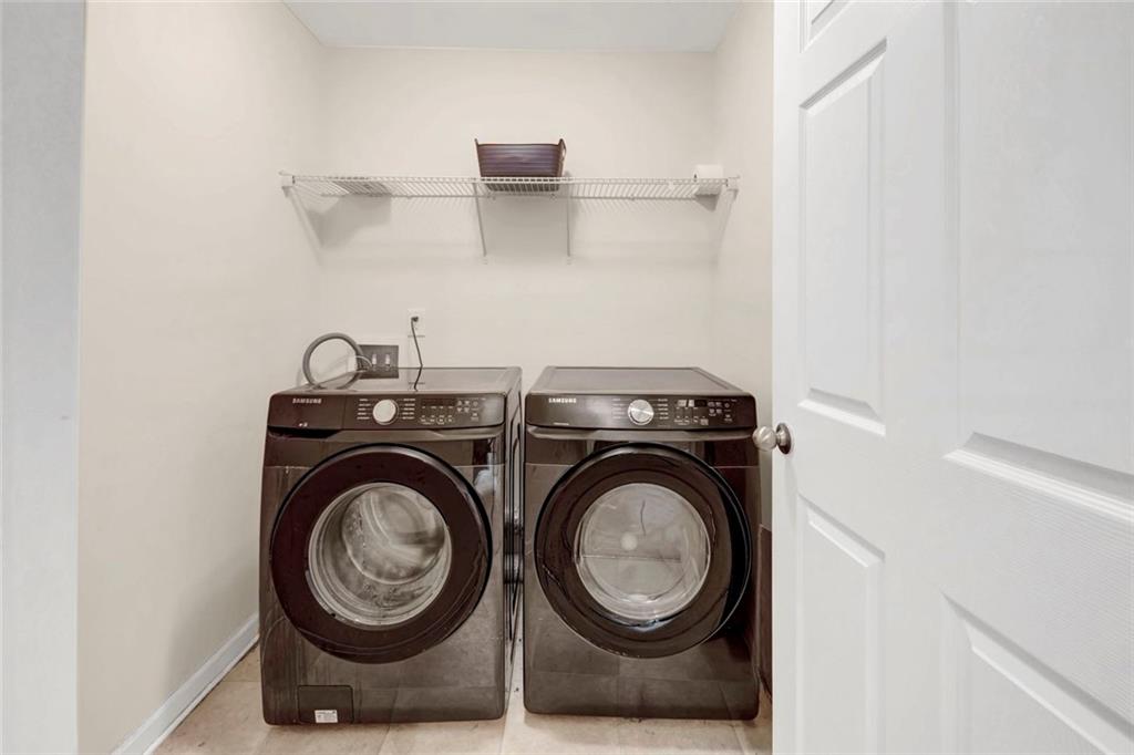 2540 Trelipe Drive Property Photo 30