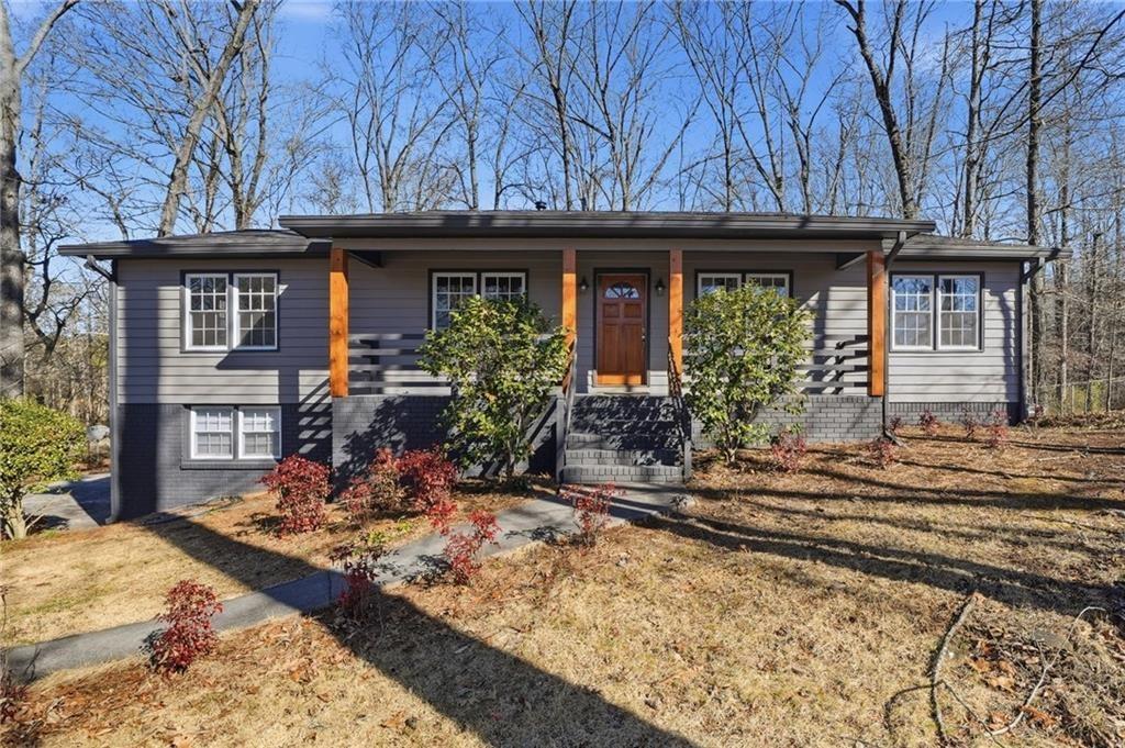 2810 Shaw Road Property Photo 2