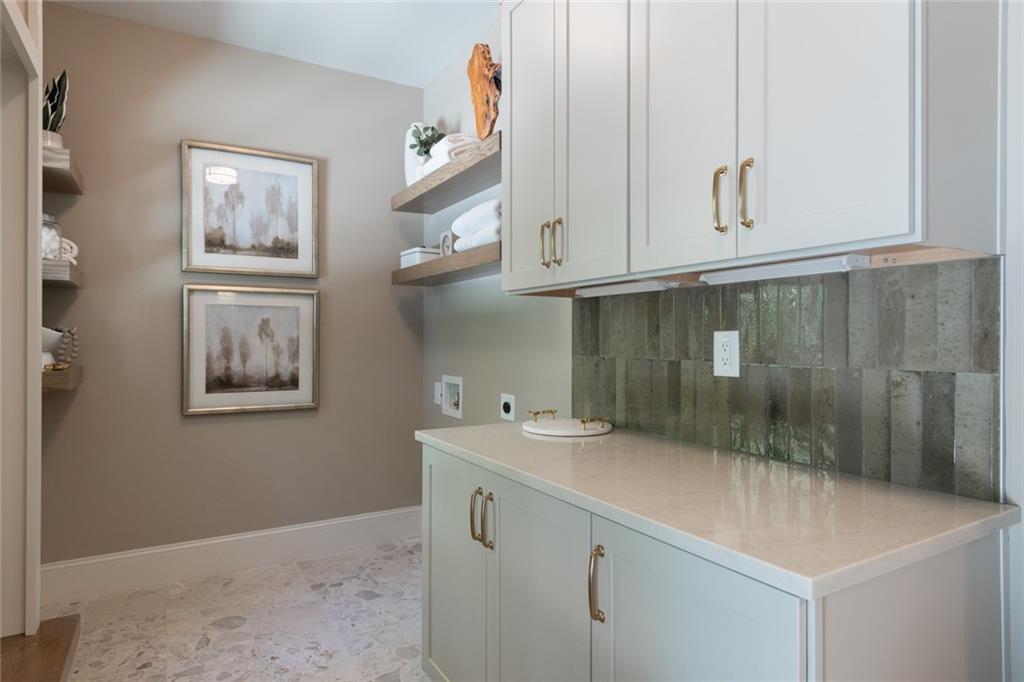 8965 River Run Property Photo 34