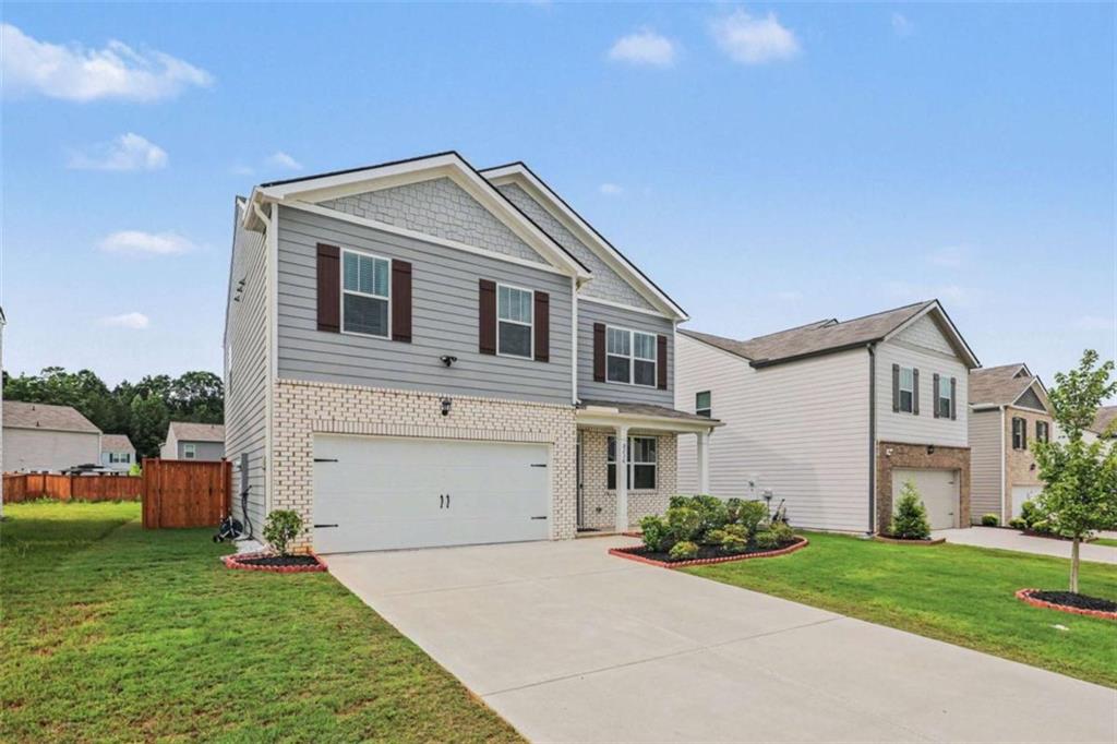 8236 Castleton Drive Property Photo 3