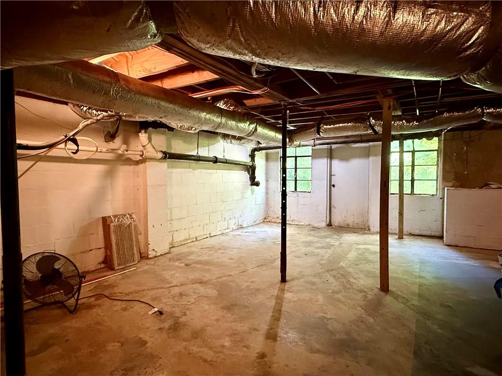 416 S Candler Street Property Photo 37