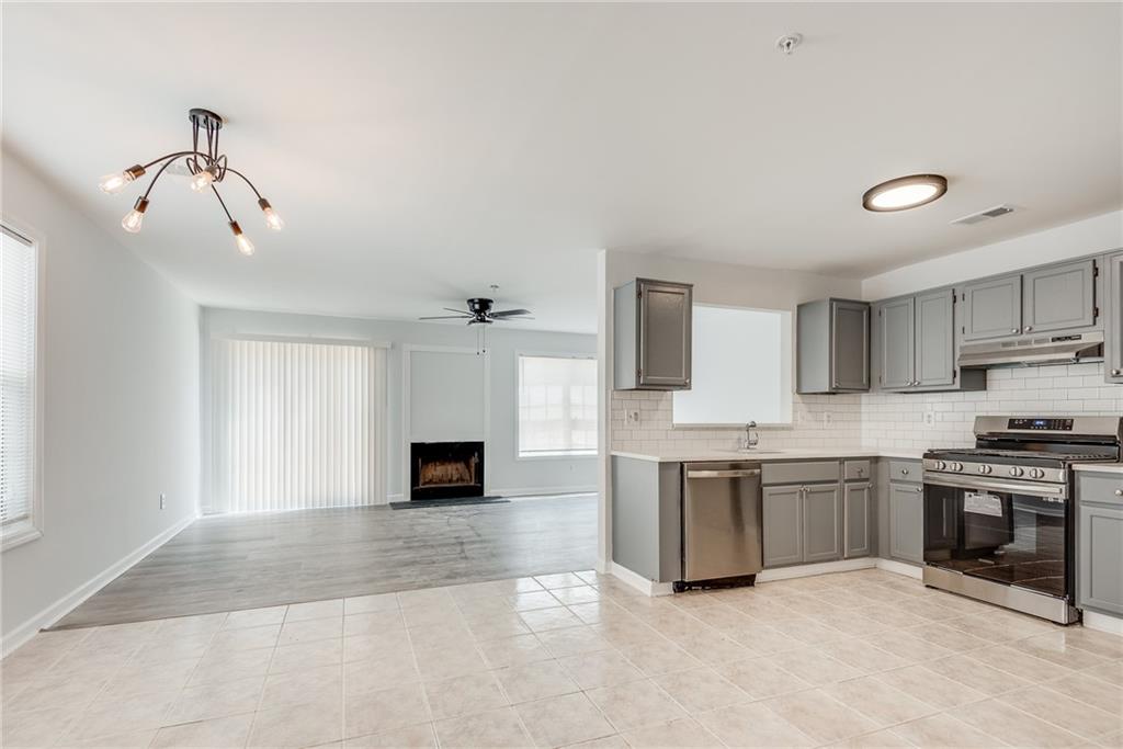 3632 Diamond Circle Property Photo 3