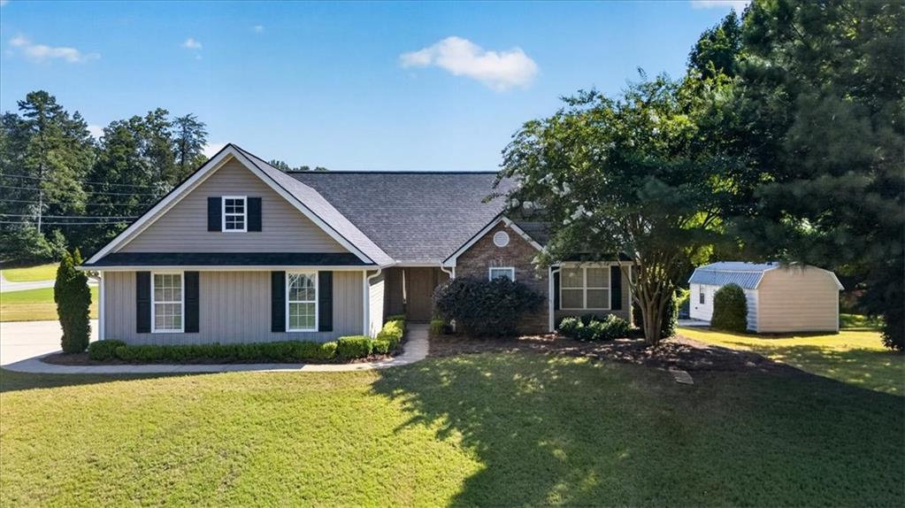 7807489 Property Photo 2