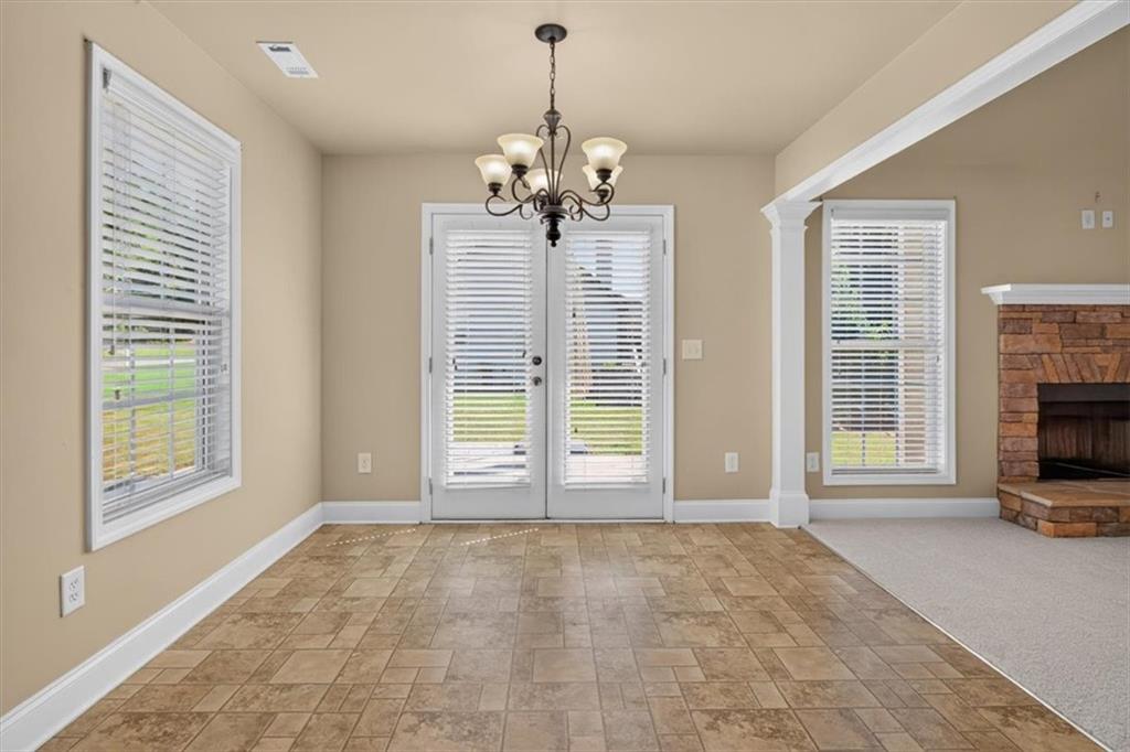 7807489 Property Photo 11