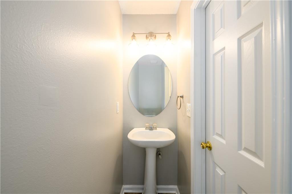 6550 Browns Mill Ferry Drive Property Photo 14