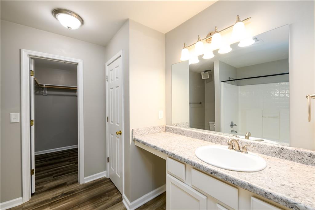 6550 Browns Mill Ferry Drive Property Photo 17