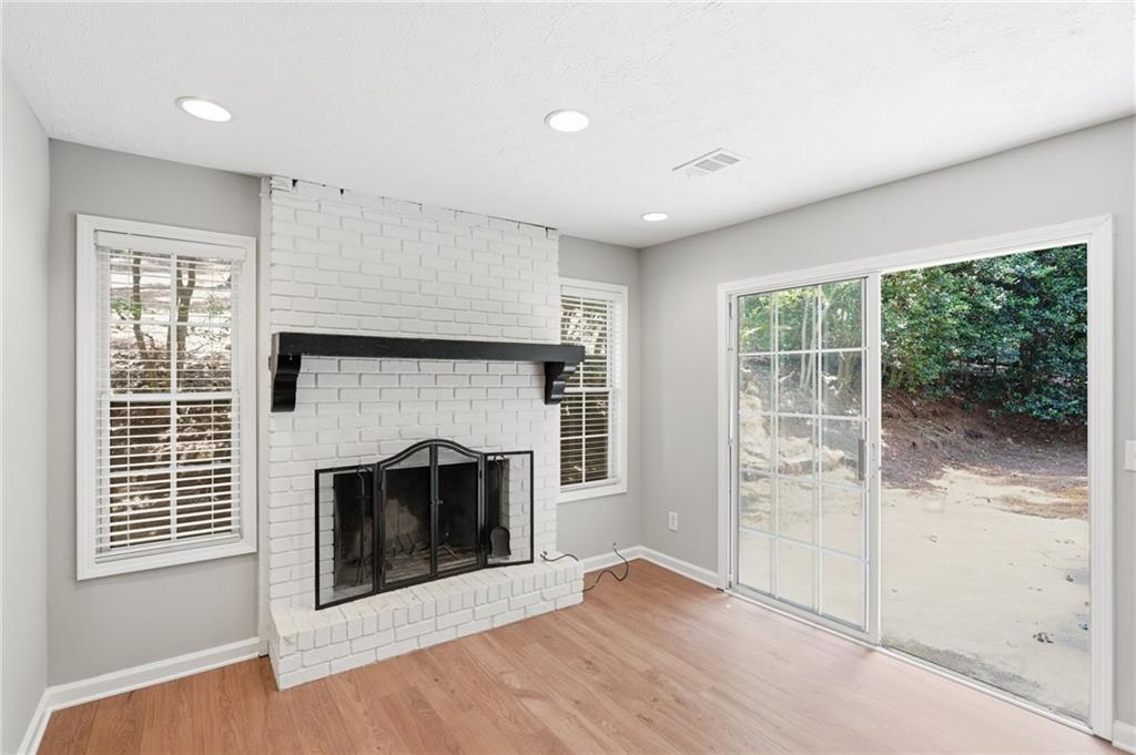 4173 Oak Ferry Drive Ne Property Photo 11