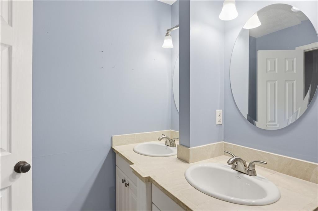 4173 Oak Ferry Drive Ne Property Photo 23