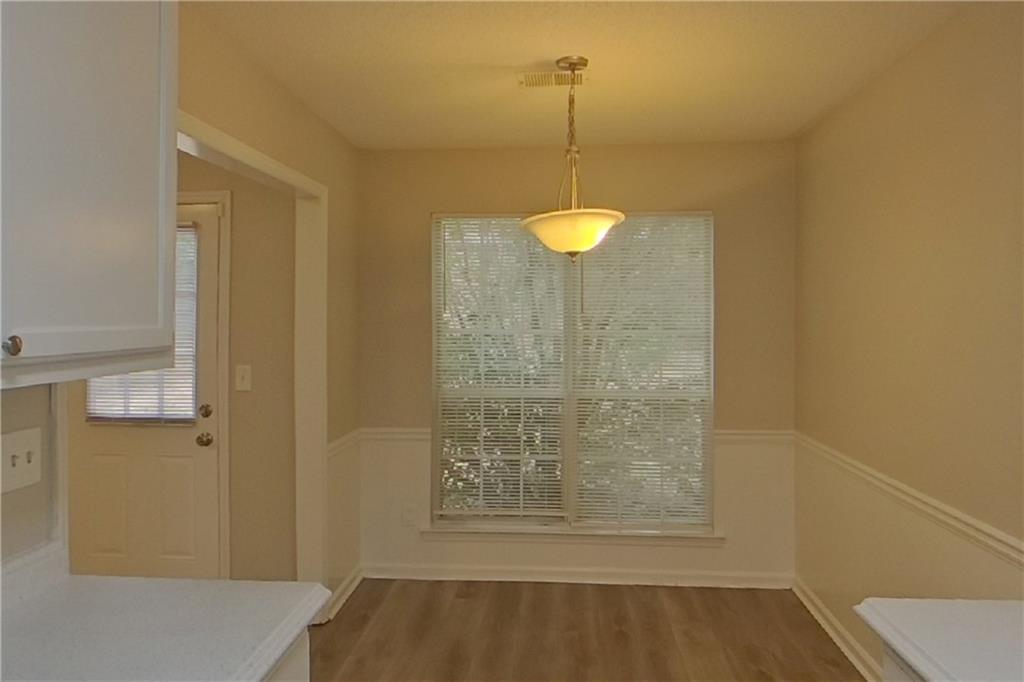 7807571 Property Photo 5
