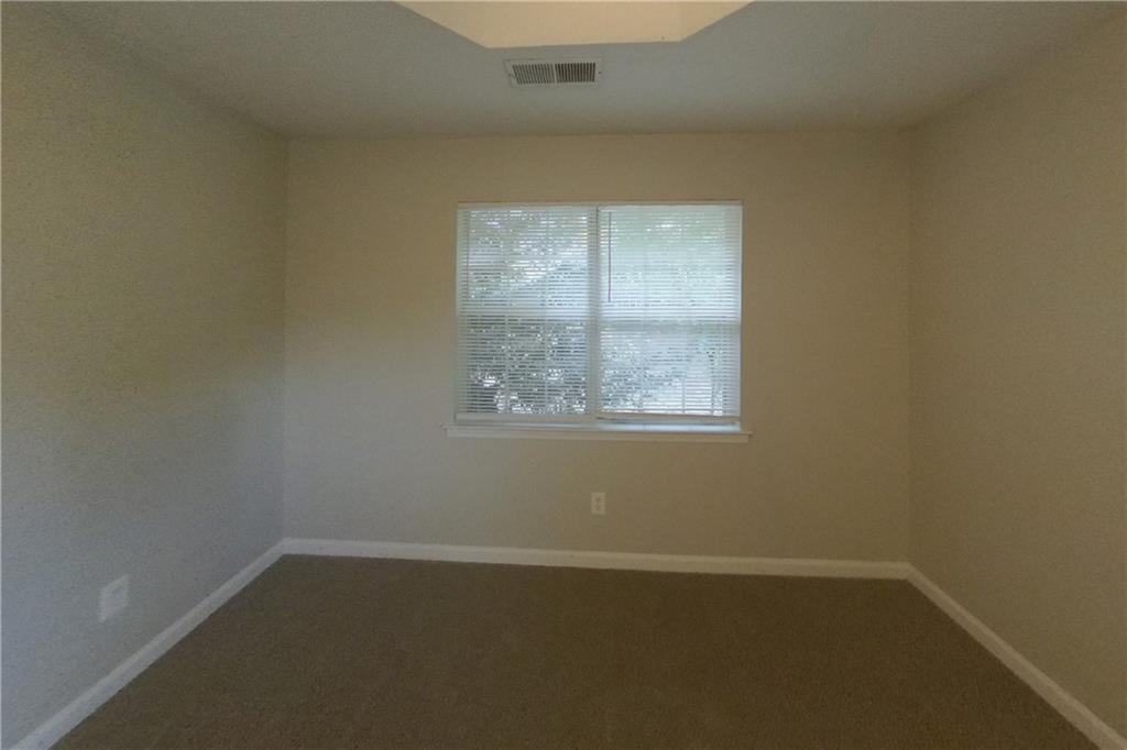 7807571 Property Photo 8