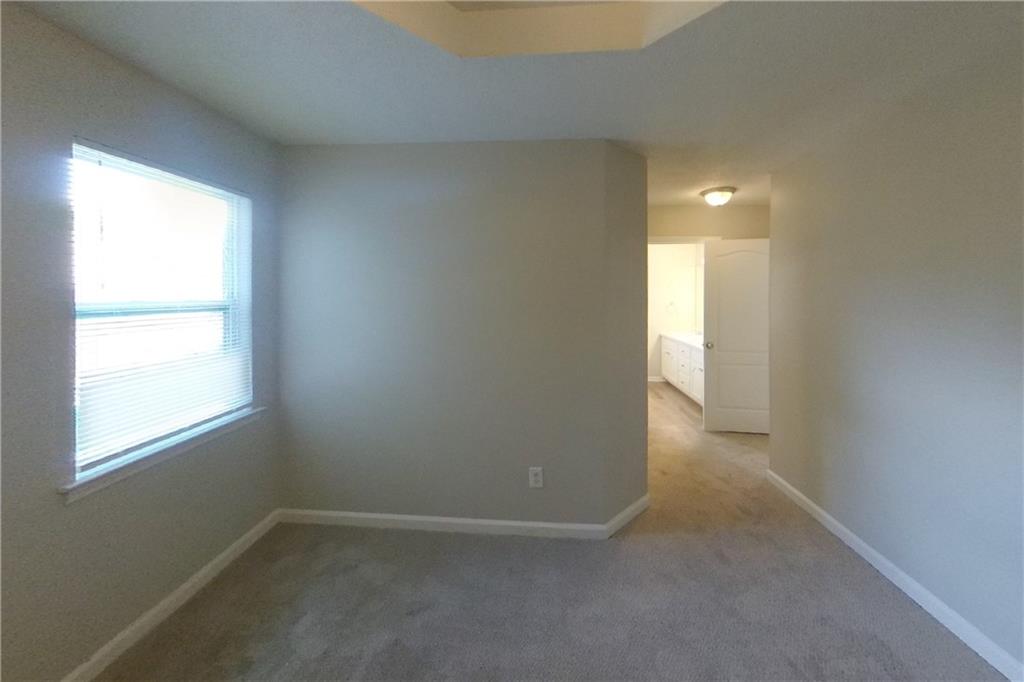 7807571 Property Photo 9