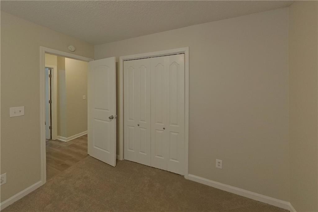 7807571 Property Photo 12