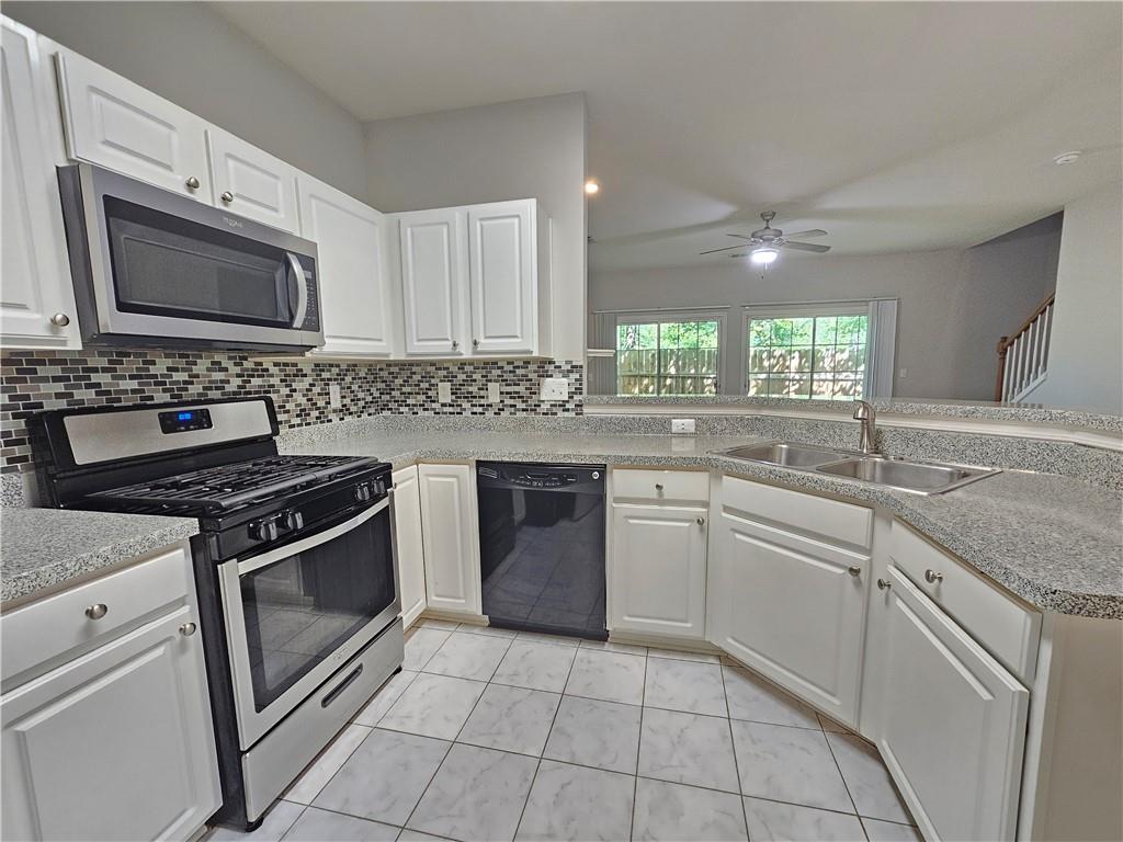 1999 Hailston Drive Property Photo 6