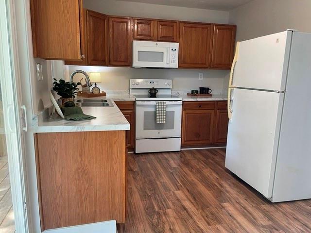 852 Pine Shadow Lane Property Photo 6
