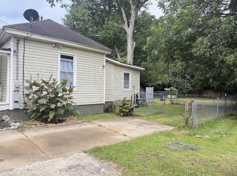447 N 9th Street Property Photo 4