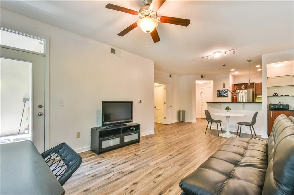 390 17th Street Unit 2067 Property Photo 17
