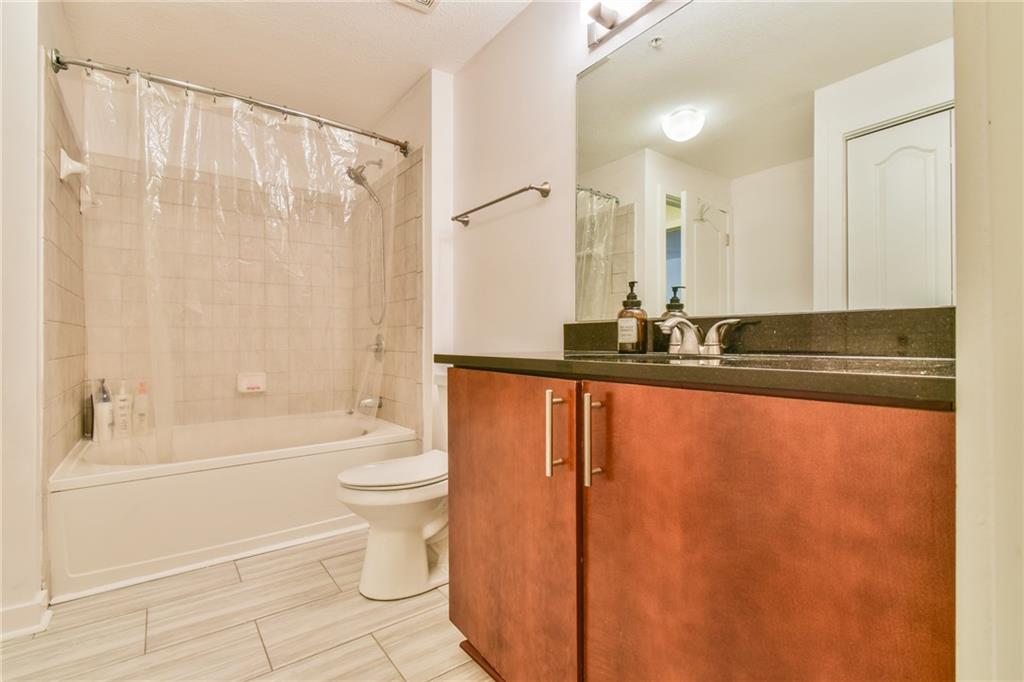 390 17th Street Unit 2067 Property Photo 23