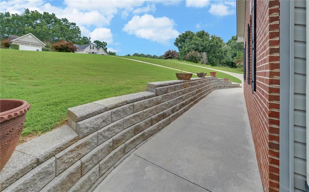4151 Summit Chse Property Photo 3