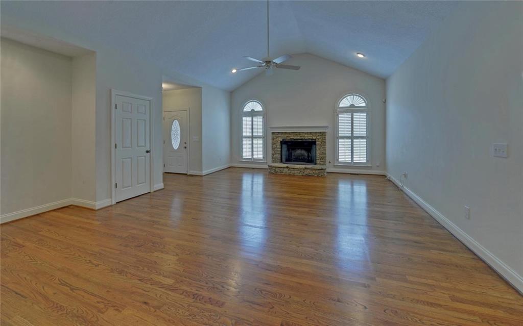 4151 Summit Chse Property Photo 4
