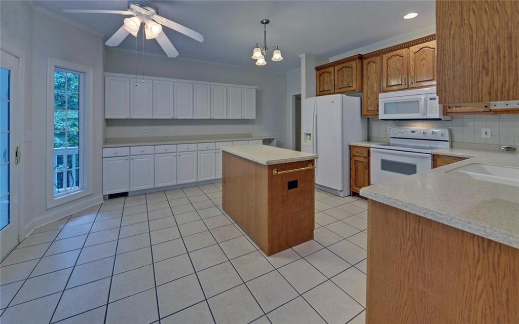 4151 Summit Chse Property Photo 10