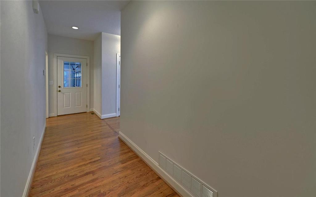 4151 Summit Chse Property Photo 13
