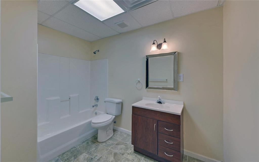 4151 Summit Chse Property Photo 36