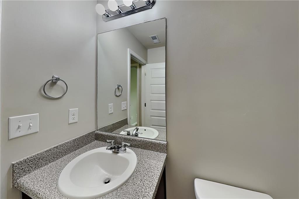 7807667 Property Photo 13