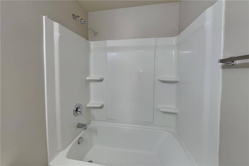 7807667 Property Photo 14
