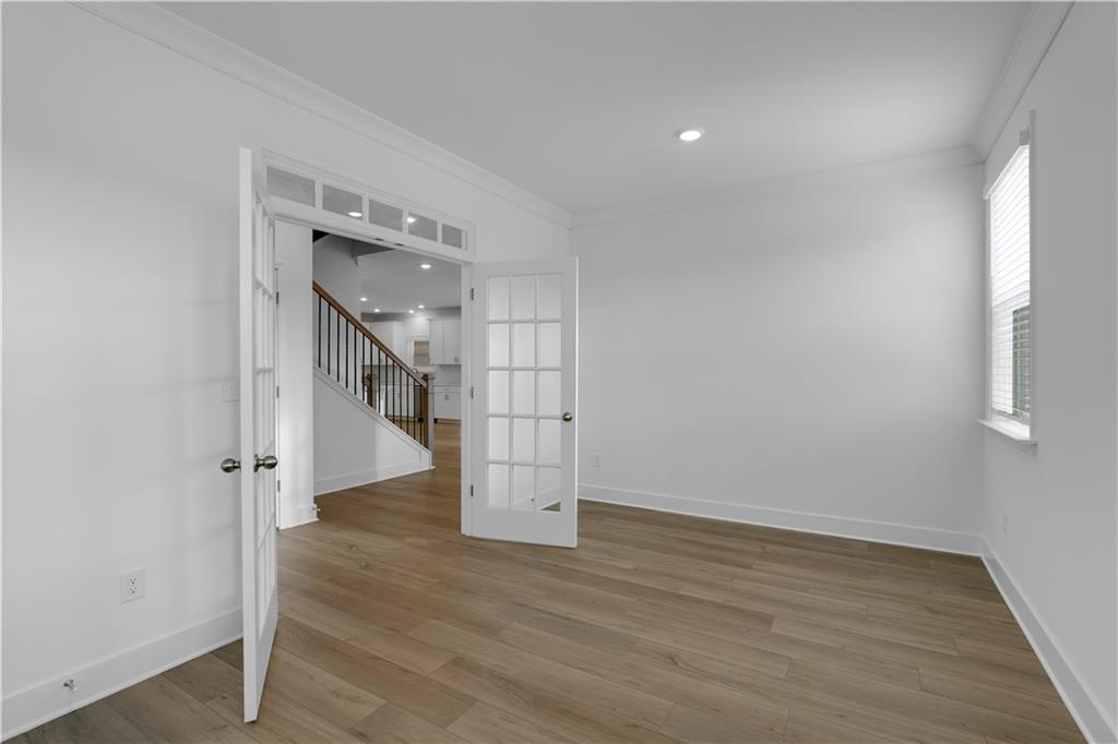 1121 Gage Lane Property Photo 4