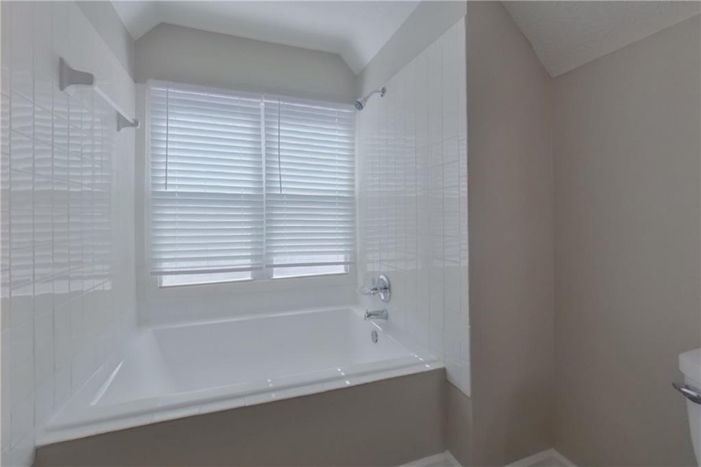 7807696 Property Photo 10