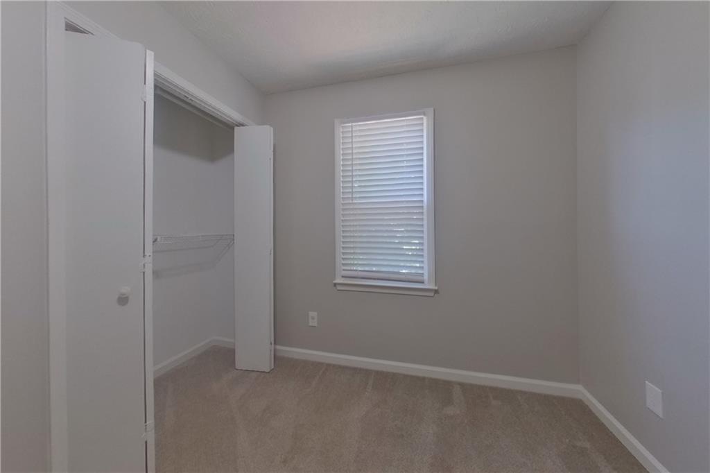 7807696 Property Photo 12